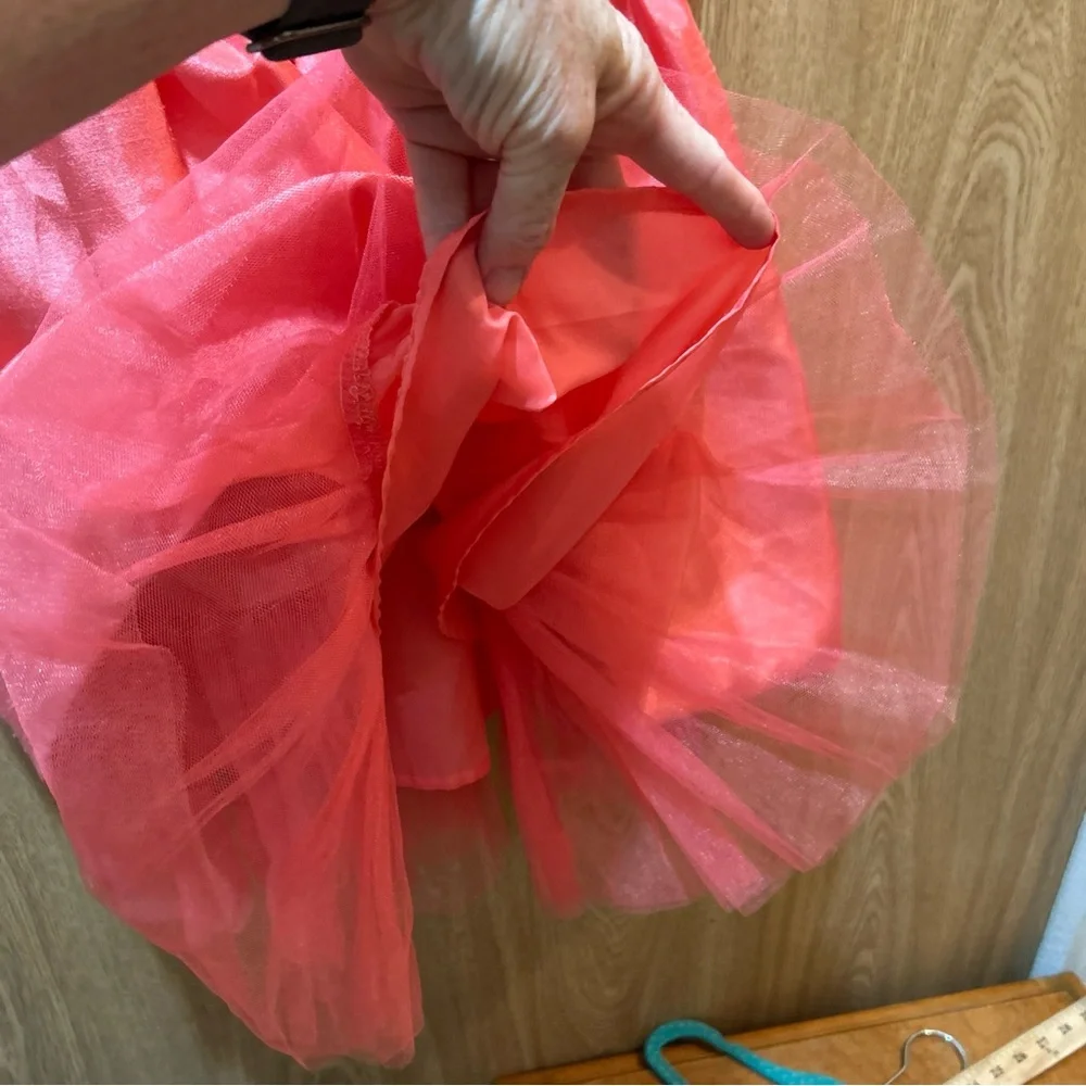 Dressed Up by Gymboree Party Dress Girls  Size 6 Coral Pink With Sequins Tulle